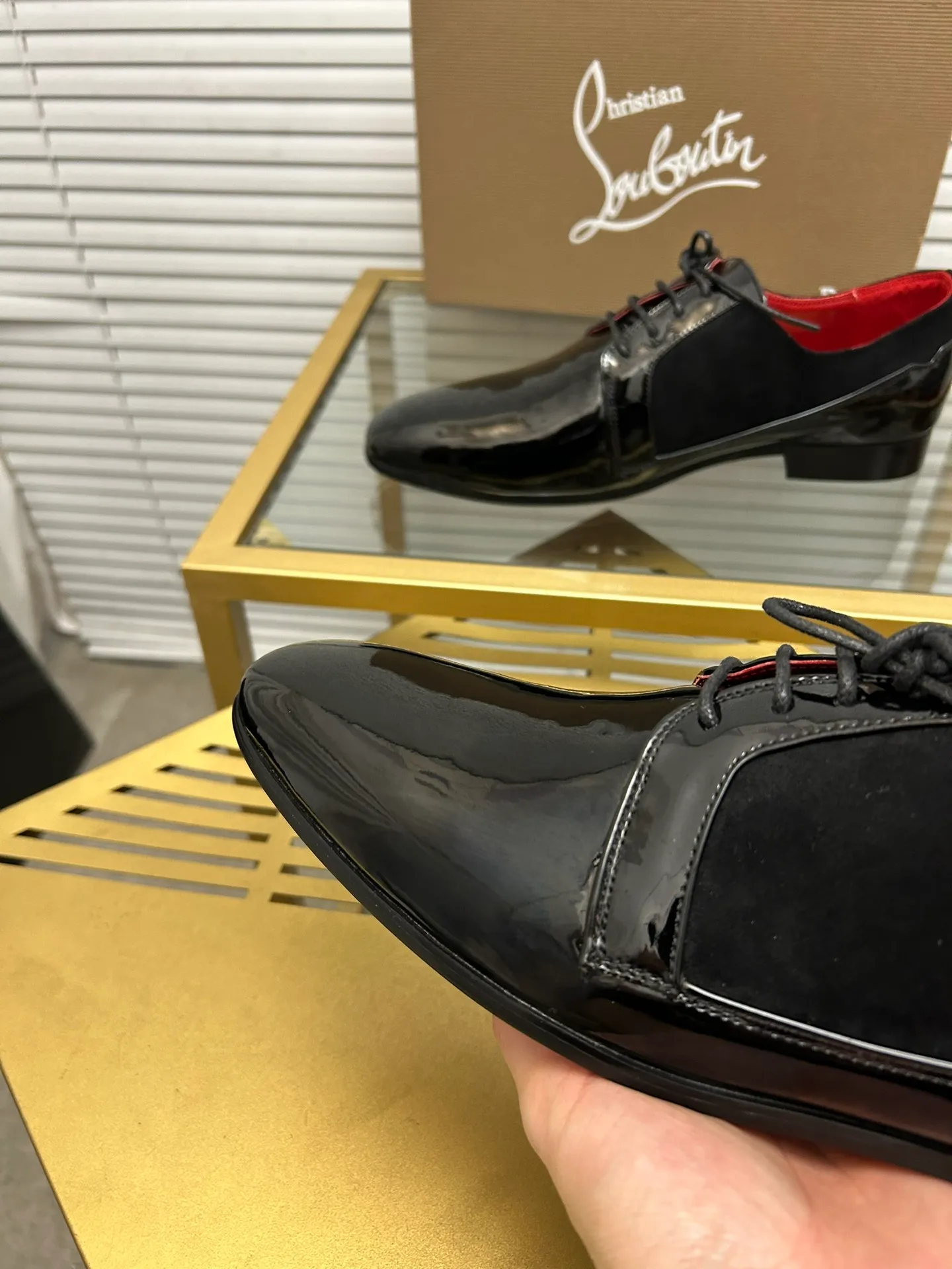 (Customized model) Ex-factory price is 500. christian louboutin (CL red sole shoes) counter series, casual sneakers for couples 📢 📢 📢 Exclusive hot style release 🎈🎈💪 Movable latex feet 👻 Finished outsole line [Proud] 😝Female 35-40# Male 38#-46, global supply😝 [Top version]: Original imported genuine leather upper, top original leather lining, original molded TPU outsole, original 1:1 detail processing, original shoe last,